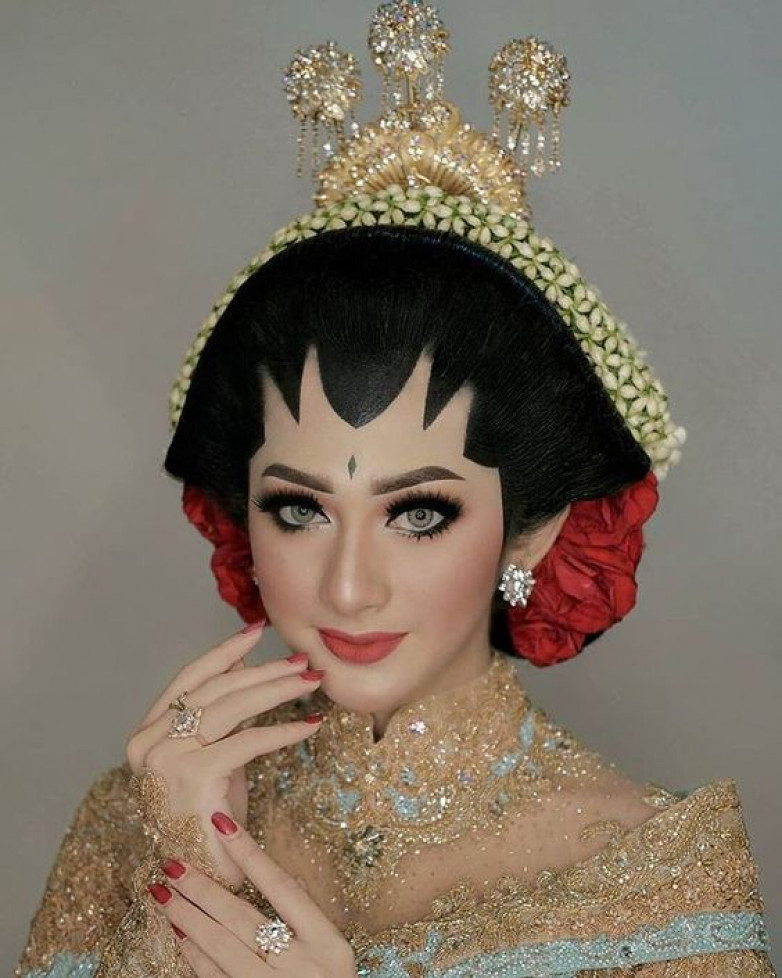 rias pengantin Tanah Sereal Jakarta Barat